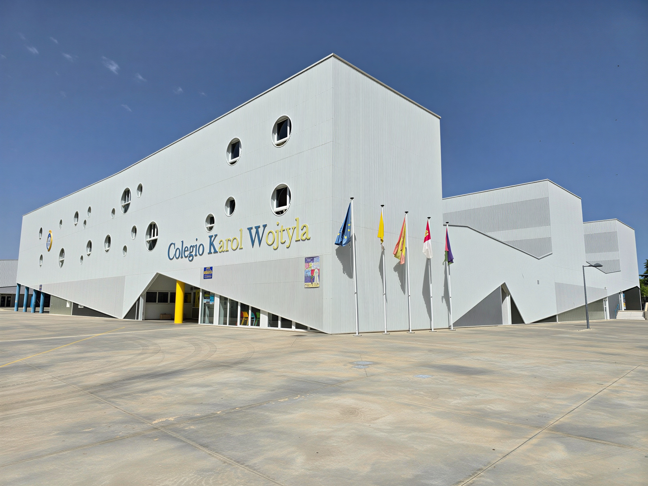 Instalaciones del Colegio Virgen de la Caridad